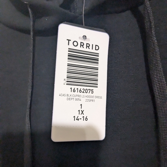 Torrid Plus Size Black Hoodie Dress - Picture 5 of 7